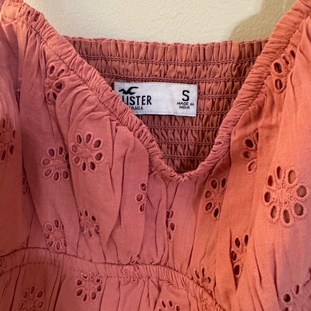 Hollister Pink Eyelet Tank Top - Picture 3 of 3